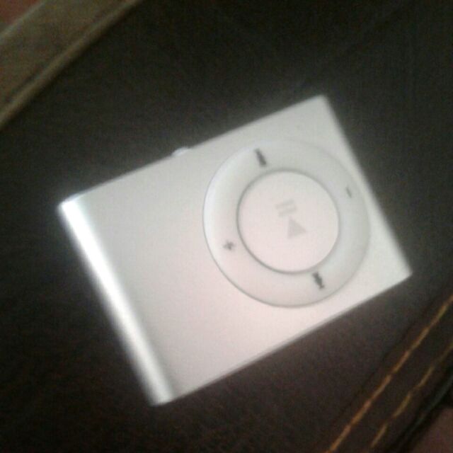 Máy nghe nhạc MP3