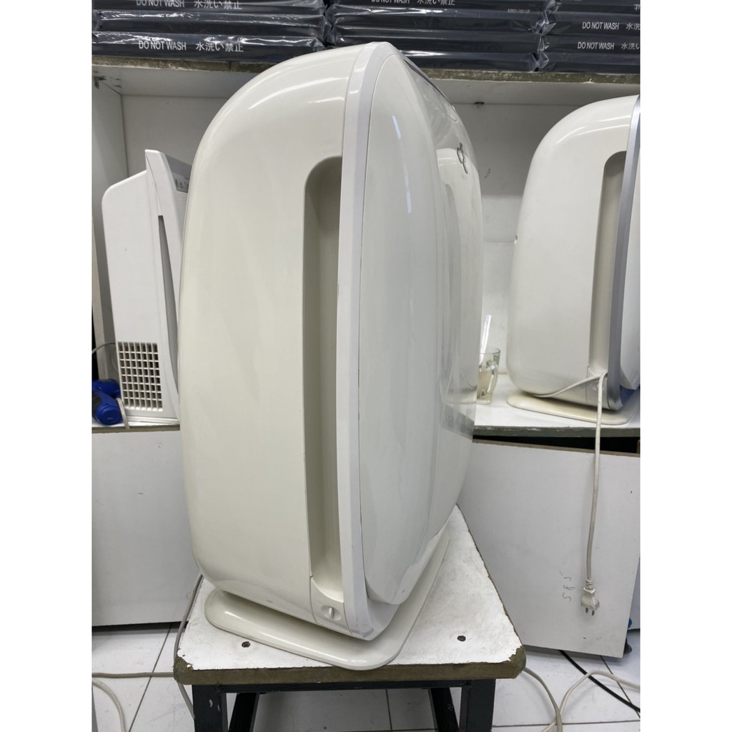 Máy lọc không khí có bù ẩm & inverter DAIKIN MCK40M-W