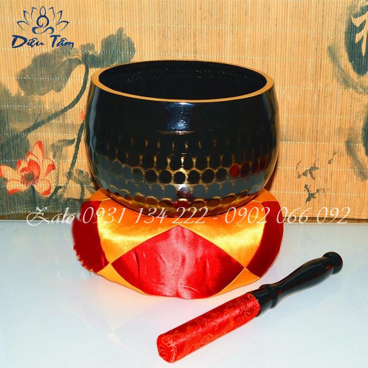 Chuông tụng kinh niệm phật đồng đen vân lục giác