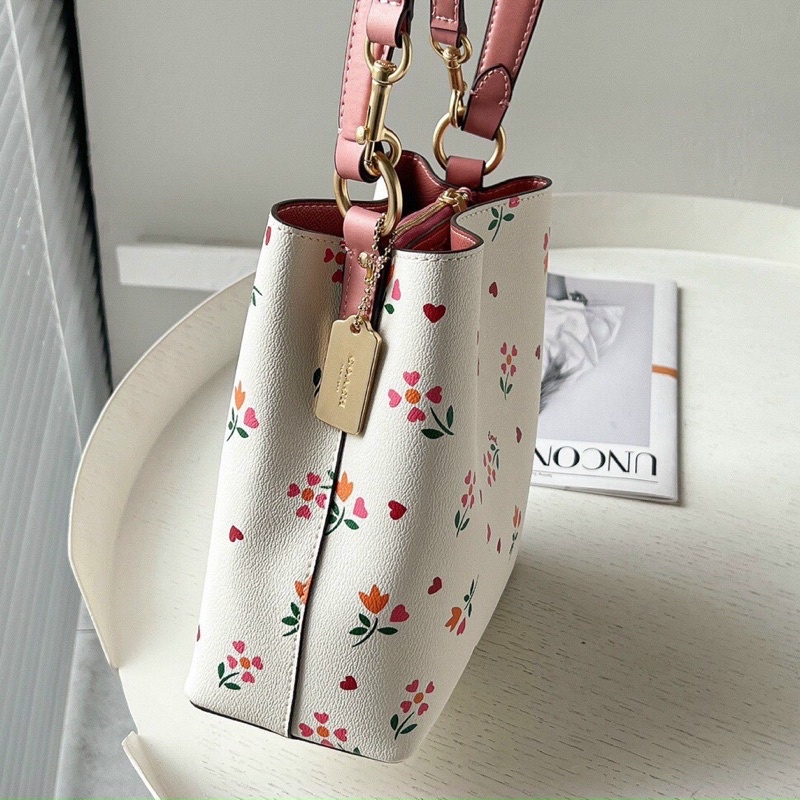 TÚI COACH TOWN BUCKET C7976