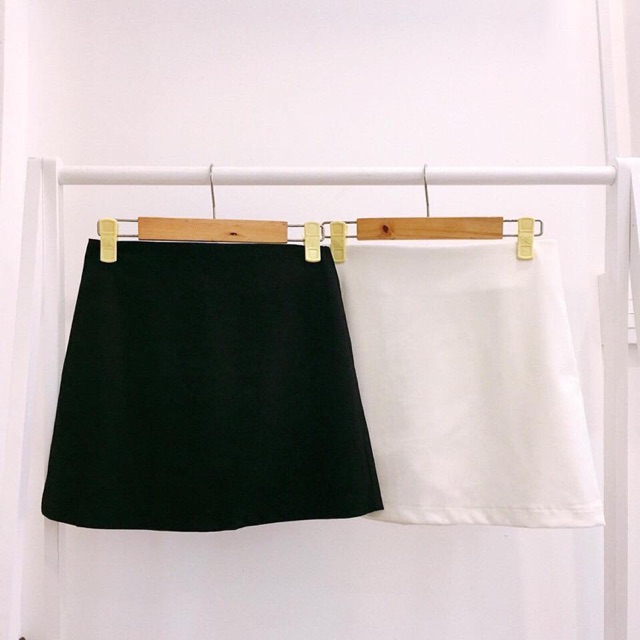 [HOT DEAL] Chân váy trắng đen cơ bản | BigBuy360 - bigbuy360.vn