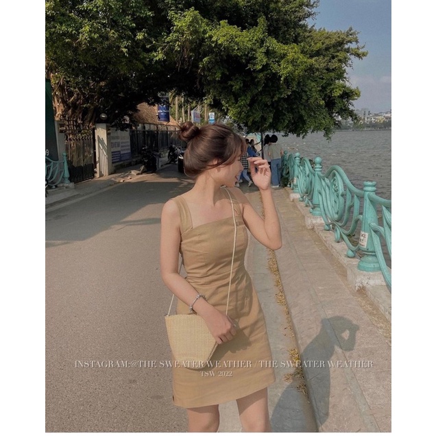 [Ảnh thật/Video]Váy hai dây chun sau thiết kế bản to Tây Âu