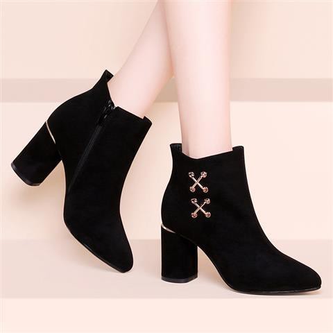 Giày bốt nữ cổ thấp giày boots nữ chất da lộn gót cao 7cm - Xem ảnh thật ở cuối | BigBuy360 - bigbuy360.vn
