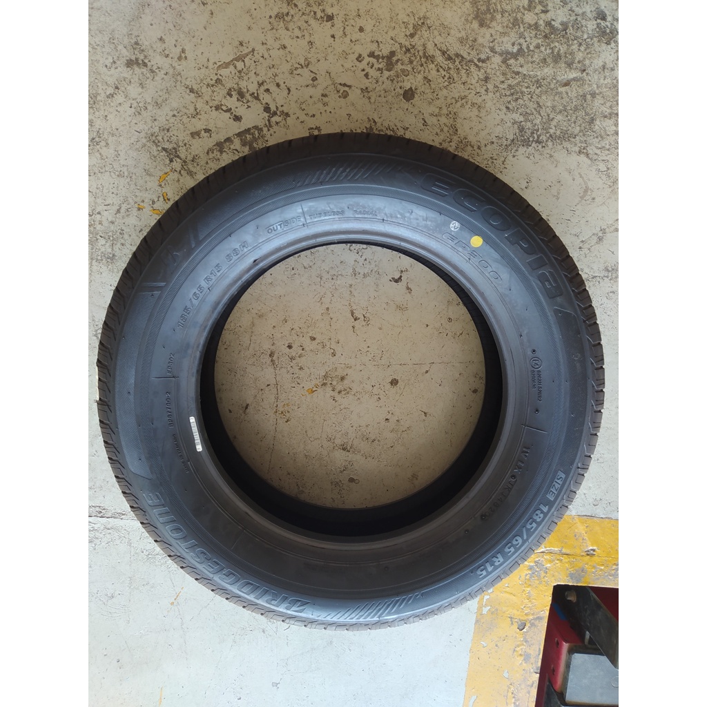 Lốp Bridgestone 185/65R15 EP300 Thái Lan