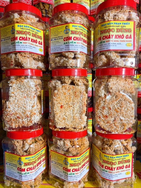 Cơm Cháy Khô Gà ( ăn liền ) là món ăn ngon của Shop Đặc Sản Phan Thiết NGỌC DŨNG; Hộp 250 gram HSD 12 tháng