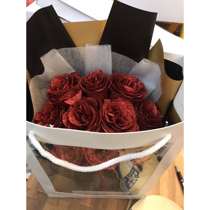Combo Bó hoa hồng nhũ 10 bông tặng kèm Túi + Thiệp như hình (hoả tốc HN)