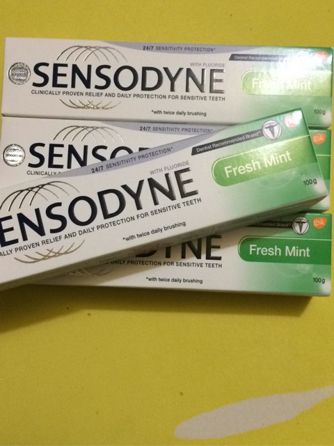 Kem Đánh Răng Sensodyne Fresh Mint 100g