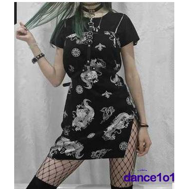 Đầm hai dây họa tiết hình rồng độc đáo đẹp mắt cho nữ