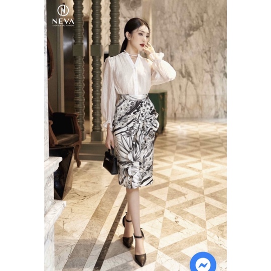 NeVa newtag set áo trắng và chân váy hoạ tiết nguyên tag M/L