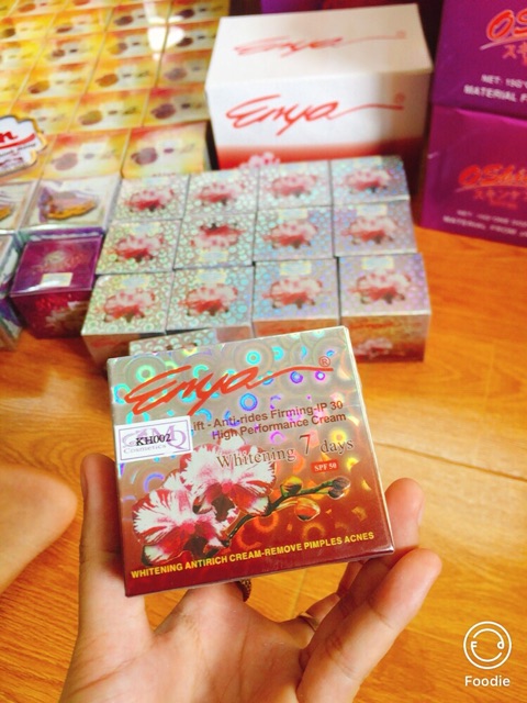 Kem Enya Dưỡng Trắng Da Ban Ngày 20g
