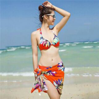 Khăn sarong đi biển