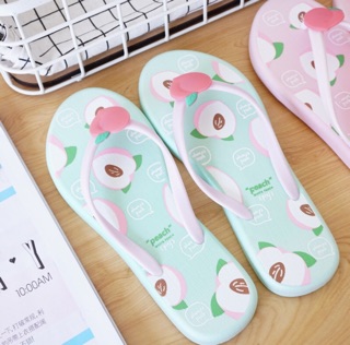 DÉP NHỰA CHARM TRÁI ĐÀO