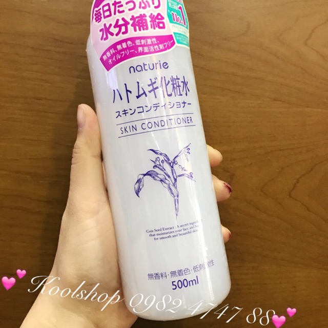 Nước hoa hồng Naturie skin conditioner