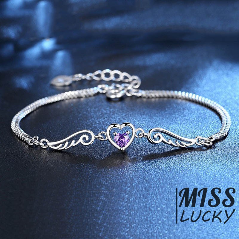 Vòng tay hợp kim đính đá hình tim xinh xắn
