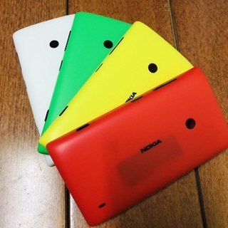 VỎ NOKIA LUMIA 520