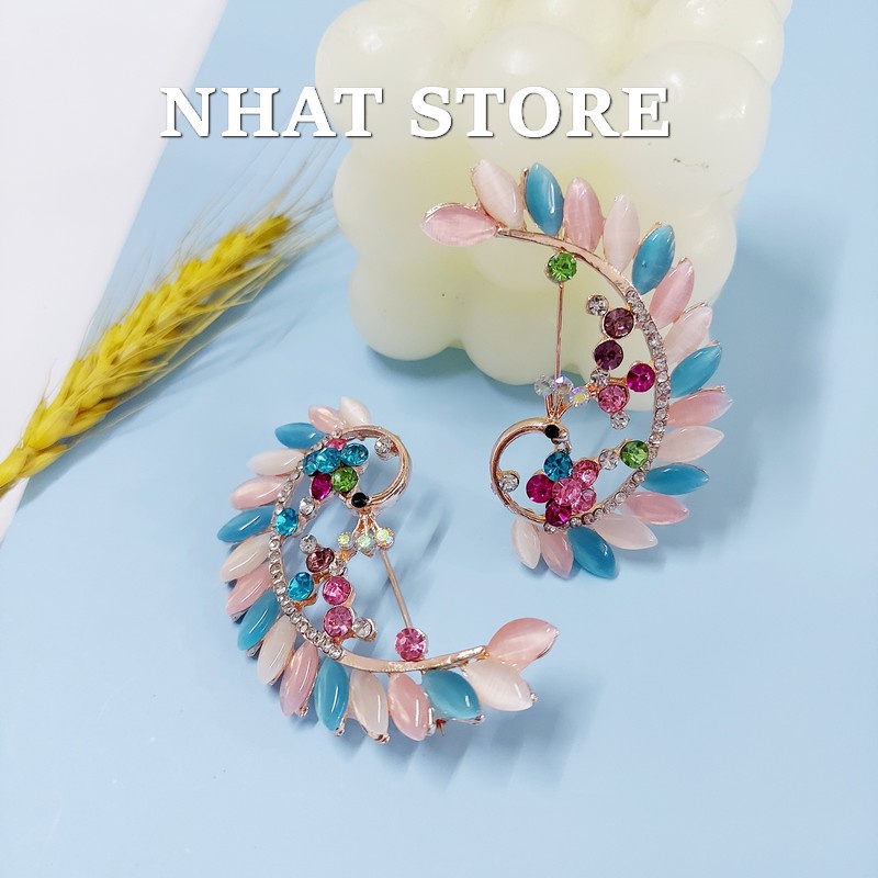 Ghim cài áo đính đá hình khổng tước, tag nơ cài nữ Nhat Store