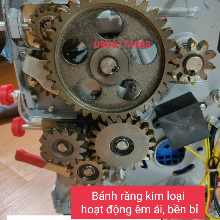 Máy Cán Bột Cắt Sợi Làm Mì Tươi Chạy Điện AKS 180 Inox Toàn Bộ Trục Cán 18cm Lô Cắt Sợi Tròn,Sợi Dẹt Bảo Hành 12 Tháng
