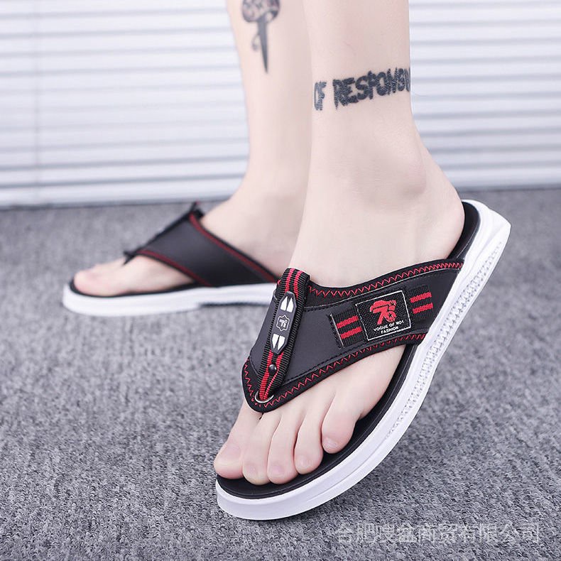 Men's new flip-flops trendy giant slippers non-slip men's summer outdoor beach shoes 2021 fashion