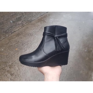 Boots da cổ thấp đế xuồng Cro.cs xuất khẩu