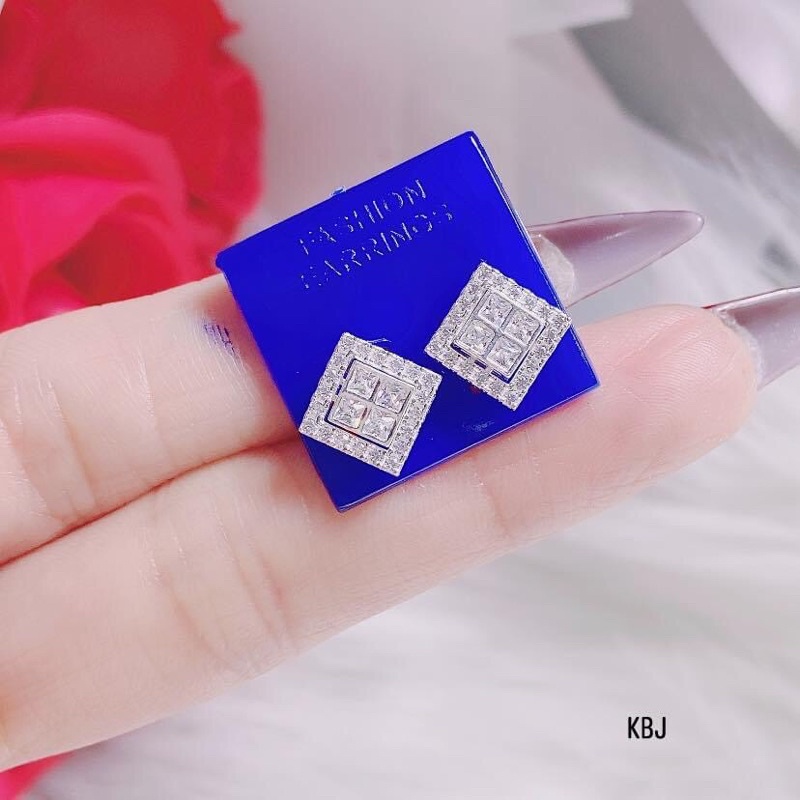 Bông tai nữ bạc ta vuông đá đeo nhiều kiểu xinh xắn - Kho sỉ bạc Nhất Linh