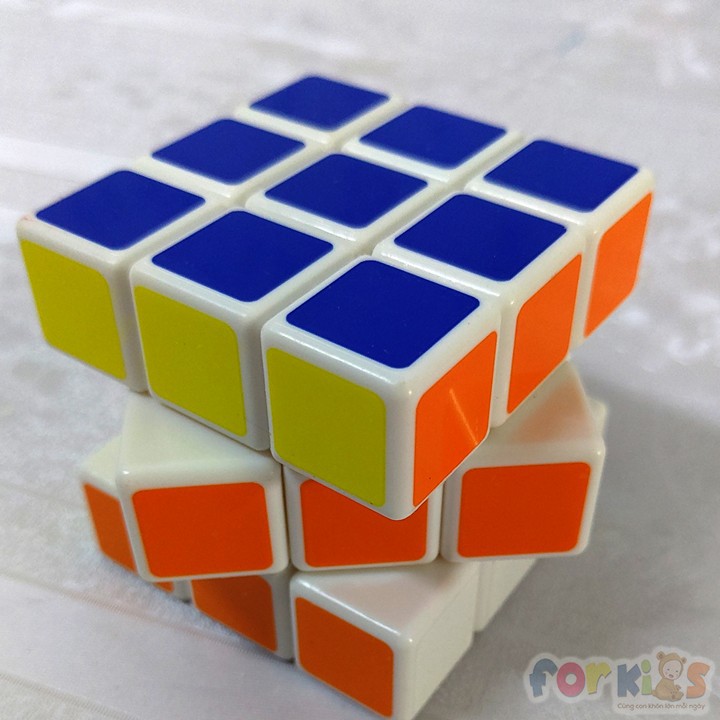 Rubik 3x3 viền trắng, xoay trơn, không rít
