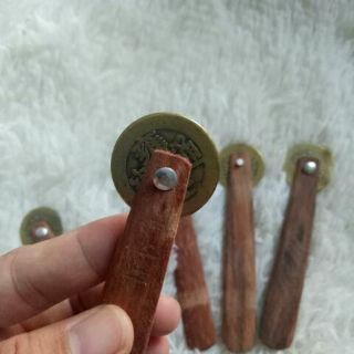 Đồ cạo gió cán gỗ , inox