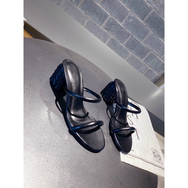 GUỐC nữ đế hình lá 2 quai ngang siêu xinh G.LA