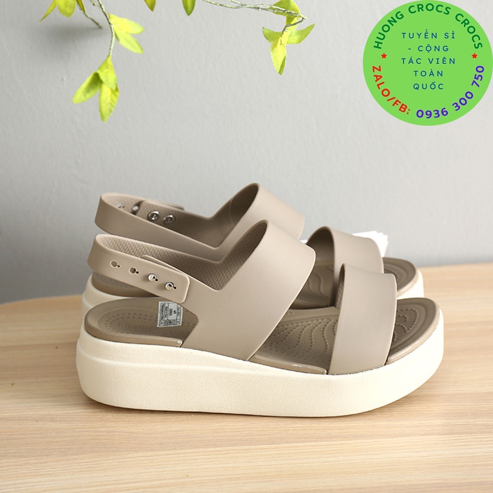 GIÀY SANDAL NHỰA ĐẾ CAO 4.5CM CROCS BLOOKLYN LOW NỮ MÀU KEM hàng chuẩn xịn full box