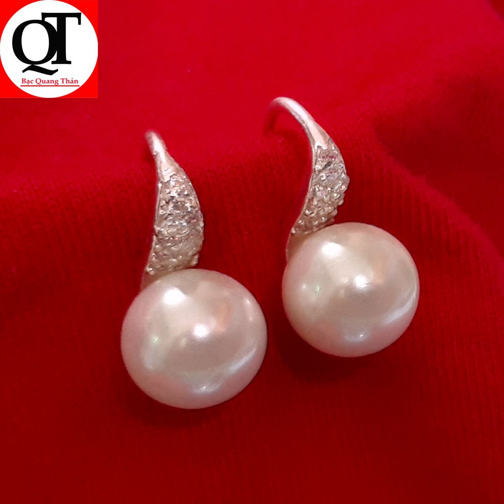Bông tai bạc nữ Bạc Quang Thản thiết kế kiểu khuyên đeo sát tai gắn đá cobic sáng trắng phù hợp vời mọi lứa tuổi - QTBT4