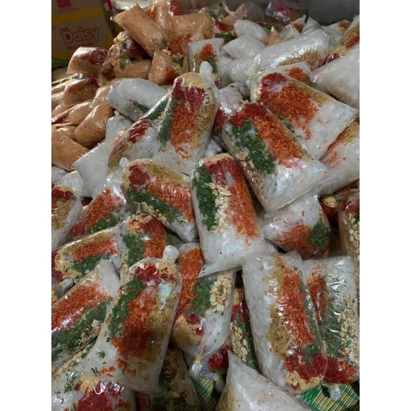 (shop uy tin) 1 túi bánh tráng trộn sa tế để riêng giá vị shopnamdung (chat luong)