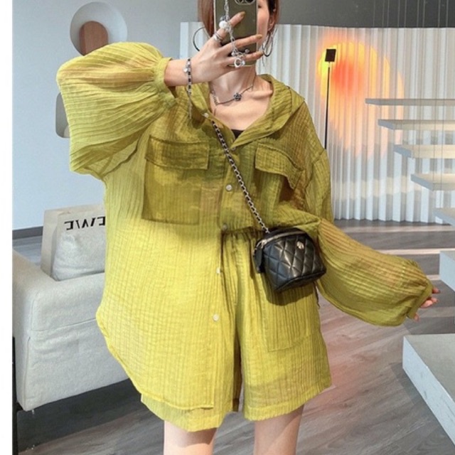 Set Bộ Đũi Tơ Áo Dáng Rộng Có Mũ Quần Sooc Đùi Thụng Đuôi Tôm Màu Xanh Bơ