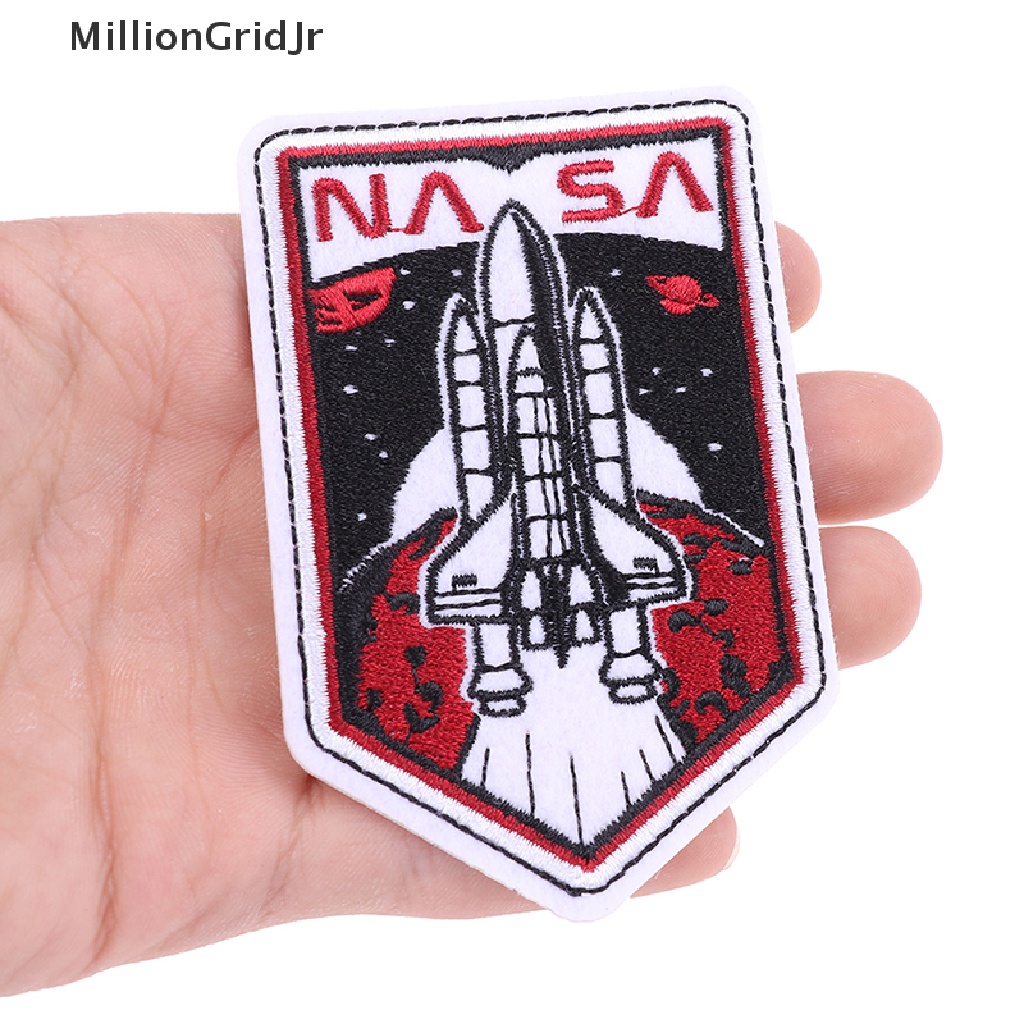Sticker Ủi Thêu Hình Phi Hành Gia NASA Mới