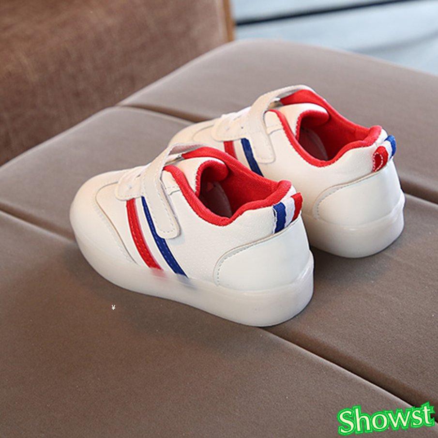 Giày Thể Thao Có Đèn Led Xinh Xắn Dành Cho Bé