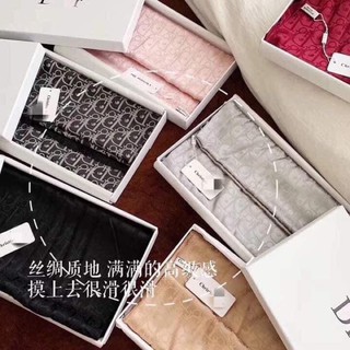 KHĂN DIOR LỤA