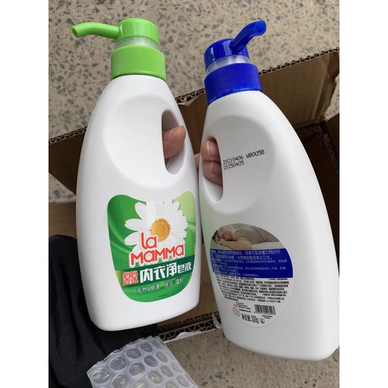 Có sẵn - nước giặt đồ lót Walch La Mama La oxi chai 300ml vòi ấn tiện dụng vệ sinh
