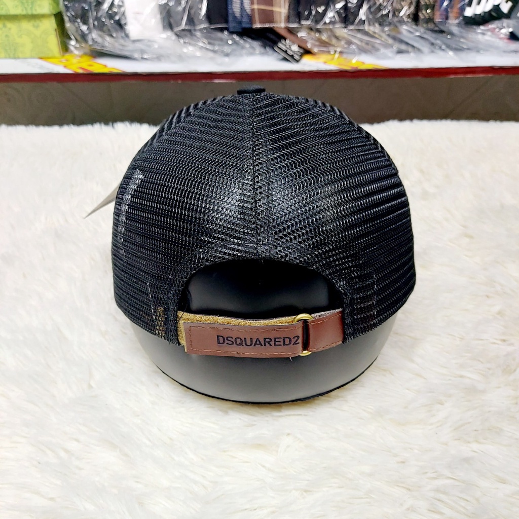 Nón kết lưỡi trai DSQ2 phối lưới from chuẩn cực sang trọng