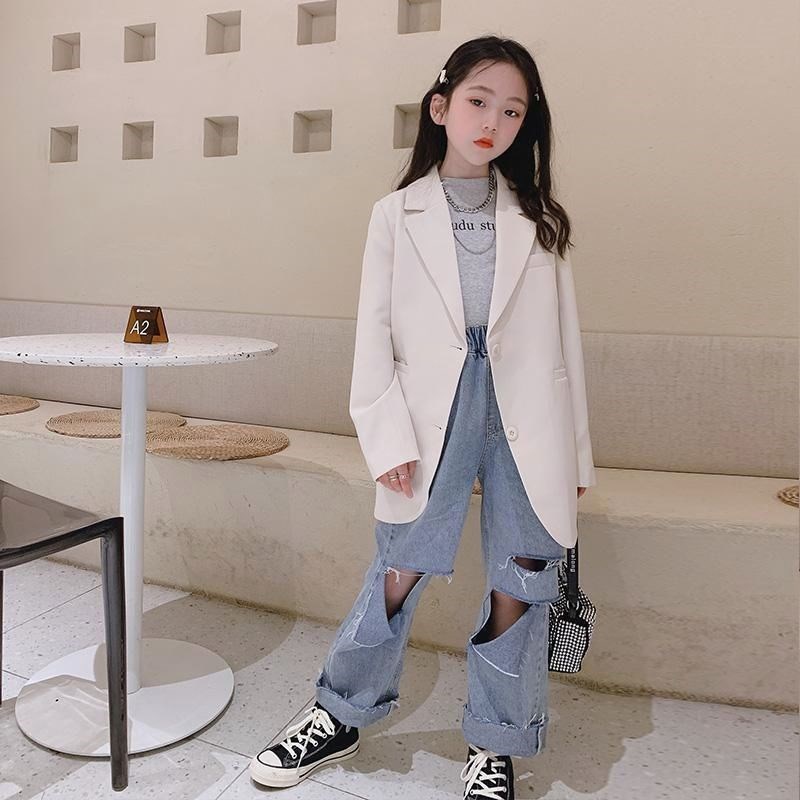 Áo khoác Blazer dáng ngắn thiết kế trẻ trung hợp thời trang