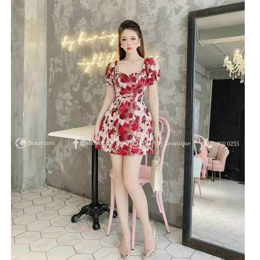 Đầm xoè cổ tim hoạ tiết hoa tay phồng ( kèm mút )