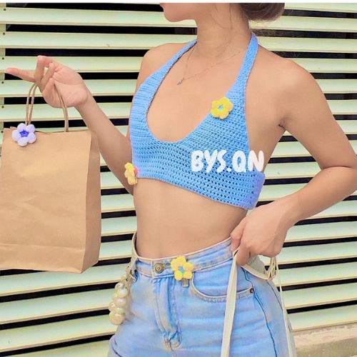 Áo cổ chữ V một màu basic dáng yếm đan hoa trang trí "candy top"