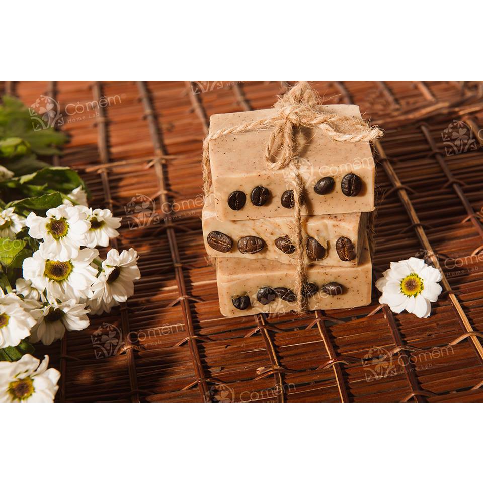 Xà Bông Tắm Và Rửa Mặt Thiên Nhiên An Toàn Cafe Hương Bạc Hà Mát Lịm Cỏ Mềm 90g (Tặng túi lưới) | BigBuy360 - bigbuy360.vn