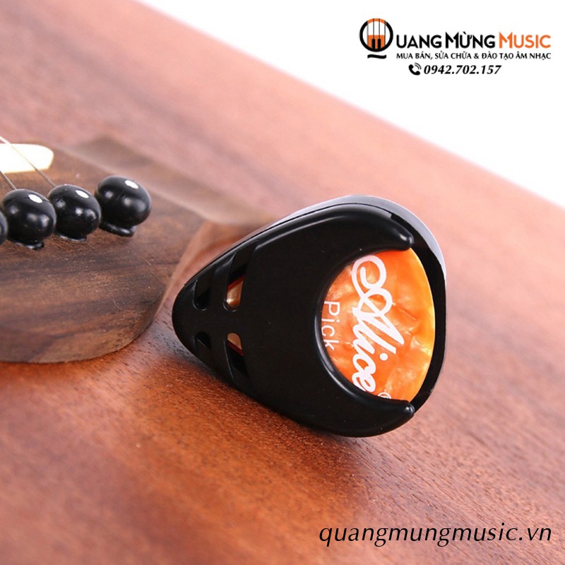 Hộp dán đựng pick phím gảy trên đàn guitar chất lượng - Hộp đựng phím gảy pick ( dán trên mặt đàn )