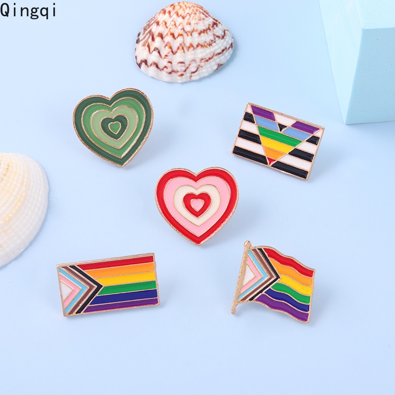 Ghim cài áo Miss Zoe hình trái tim/lá cờ màu gradient thời trang sáng tạo