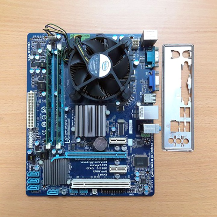 Combo Main G31 + CPU + Ram + Quạt xài tốt hàng tháo máy chạy mượt