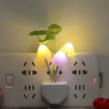 Đèn Ngủ Nấm Avatar Cảm Ứng, Tự Động Phát Sáng Khi Trời Tối
