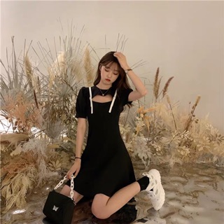 Đầm Đen Choker Dây Belt Trắng Độccc