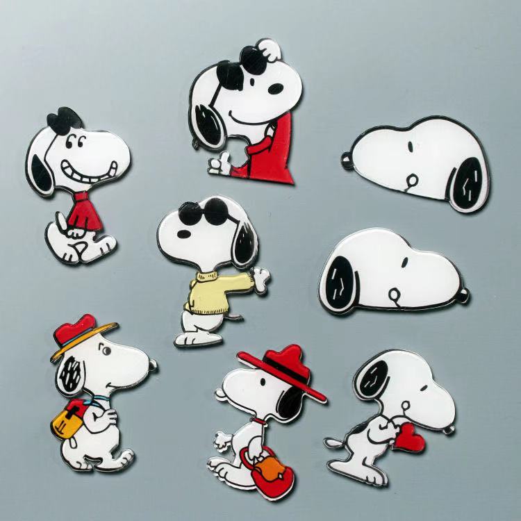 Trâm Cài Áo Hình Chú Chó Snoopy Dễ Thương