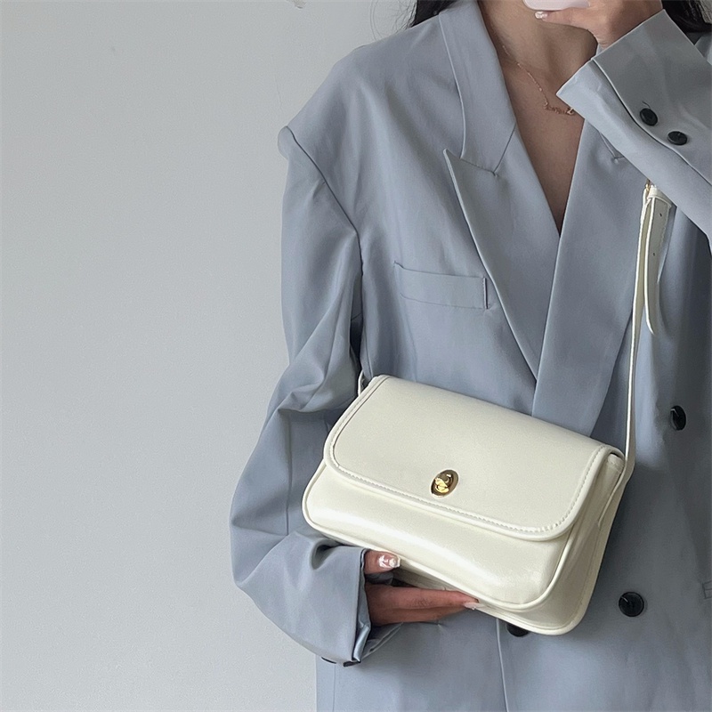 Túi Đeo Chéo Hình Vuông Nắp Lật Thiết Kế Đơn Giản Thời Trang 2022 Cho Nữ