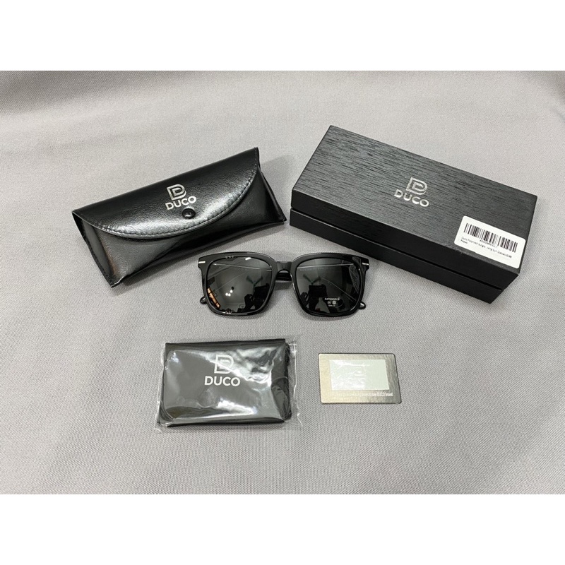 Kính nam Duco phân cực full box , có mail mua hàng của web chính hãng