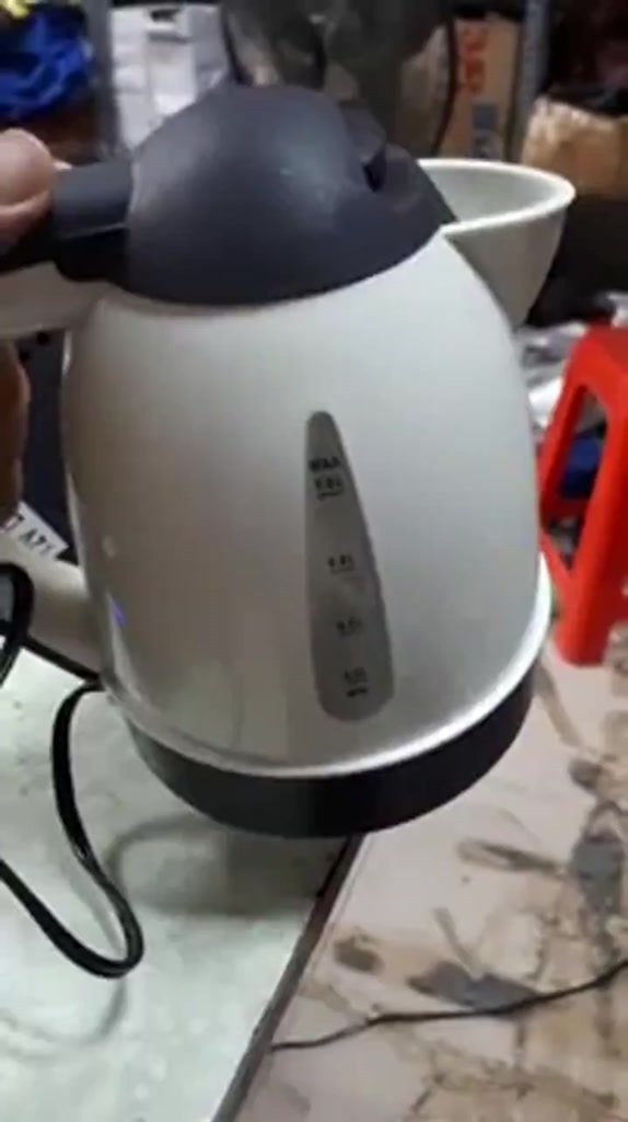 Ấm Đun Nước Điện 12V-24V Dùng Trên Ô Tô, Xe Tải