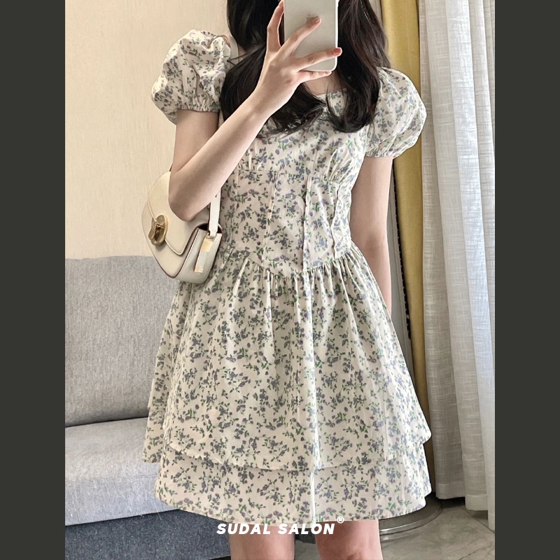 Váy hoa nhí MORAN tay phồng cổ bẻ màu đen, thon eo xòe 2 tầng style vintage Hàn Quốc điệu đà